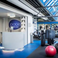 Отель Park Inn by Radisson London Heathrow фитнесс-зал фото 3