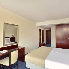 Отель Iberostar Bellevue - All Inclusive Черногория, Будва - 12 отзывов об отеле, цены и фото номеров - забронировать отель Iberostar Bellevue - All Inclusive онлайн комната для гостей фото 5