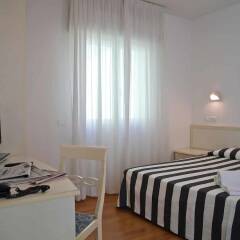 Отель Residence Divina Италия, Римини - отзывы, цены и фото номеров - забронировать отель Residence Divina онлайн комната для гостей фото 5