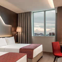 DoubleTree by Hilton Hotel Yerevan City Centre 4* Стандартный номер с разными типами кроватей фото 2