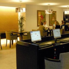 Отель Beach Club Font de Sa Cala Испания, Коста-де-лос-Пинос - отзывы, цены и фото номеров - забронировать отель Beach Club Font de Sa Cala онлайн интерьер отеля фото 3