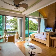 Отель Crest Resort & Pool Villas комната для гостей фото 3