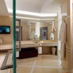 Отель Divani Apollon Palace & Thalasso Афины ванная