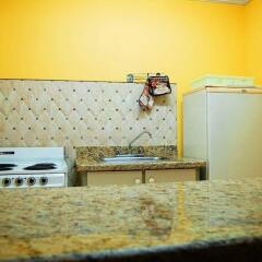 Апартаменты Studio at The Dorchester New Kingston в номере