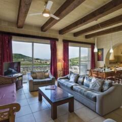 Отель Gozo Farmhouses - Gozo Village Holidays Мальта, Виктория - отзывы, цены и фото номеров - забронировать отель Gozo Farmhouses - Gozo Village Holidays онлайн комната для гостей