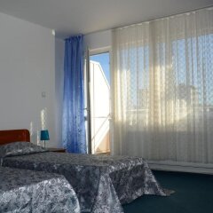 Отель Veda Guest House Поморие сейф в номере