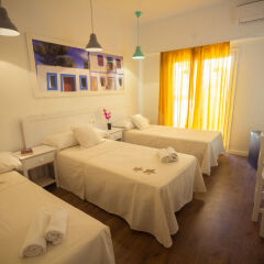 Хостел NWT SUNSET IBIZA в номере фото 2