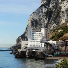 The Caleta Hotel Health, Beauty & Conference Centre пляж фото 2