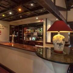 Britannia Europa Gatwick Hotel гостиничный бар