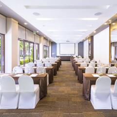 Отель Ibis Bangkok Riverside фото 2