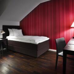 First Hotel Grand комната для гостей