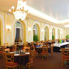 Отель Hôtel Vacances Bleues Le Royal Франция, Ницца - 4 отзыва об отеле, цены и фото номеров - забронировать отель Hôtel Vacances Bleues Le Royal онлайн питание фото 3