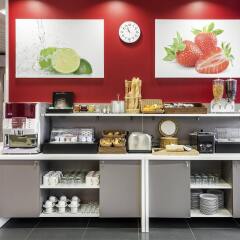 Отель Aparthotel Adagio access Paris Clichy питание