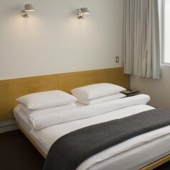 Hotel Habita сейф в номере