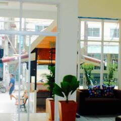 Отель Encore Seaside Residency Паттайя интерьер отеля