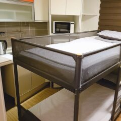 KW Hongdae Hostel сейф в номере