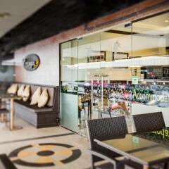 The Ambiance Hotel питание