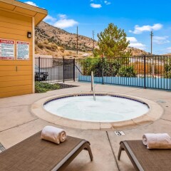Отель Best Western Topaz Lake Inn бассейн фото 2