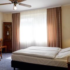 Hotel Königshof am Funkturm комната для гостей