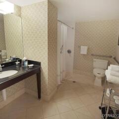 Отель Hamilton Hotel Washington DC США, Вашингтон - отзывы, цены и фото номеров - забронировать отель Hamilton Hotel Washington DC онлайн ванная