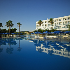Mitsis Faliraki Beach Hotel & Spa - All Inclusive пляж
