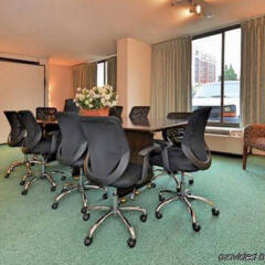 Отель Comfort Inn Airport Блумингтон спа фото 2