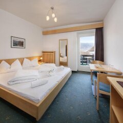 Hotel Tirolerhof Тироло комната для гостей фото 5