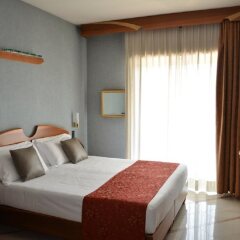 Hotel Sunflower комната для гостей