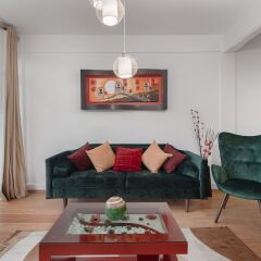 Апартаменты Luxury Balcony Apartments - FREE Parking & Netflix - Family Friendly Мехико комната для гостей фото 2