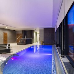 Гостиница DoubleTree by Hilton Novosibirsk в Новосибирске - забронировать гостиницу DoubleTree by Hilton Novosibirsk, цены и фото номеров Новосибирск бассейн фото 2