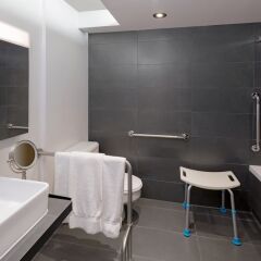 Отель PUR Quebec, a Tribute Portfolio Hotel Канада, Квебек - отзывы, цены и фото номеров - забронировать отель PUR Quebec, a Tribute Portfolio Hotel онлайн ванная фото 2