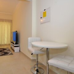 Отель Dubai Stay - Burj Al Nujoom Downtown Holiday Apartment ОАЭ, Дубай - отзывы, цены и фото номеров - забронировать отель Dubai Stay - Burj Al Nujoom Downtown Holiday Apartment онлайн комната для гостей фото 5