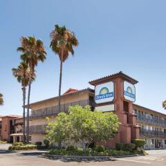 Days Inn by Wyndham San Jose Airport in Milpitas, United States of America from 76$, photos, reviews - zenhotels.com hotel front