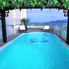 Nice Swan Hotel бассейн