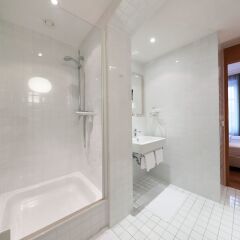 Design Hotel Stadt Rosenheim ванная фото 2