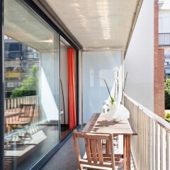 Отель My Space Barcelona Executive Apartments Center Испания, Барселона - отзывы, цены и фото номеров - забронировать отель My Space Barcelona Executive Apartments Center онлайн балкон