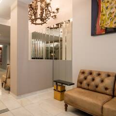 Отель Fos DownTown Suites Афины комната для гостей фото 6