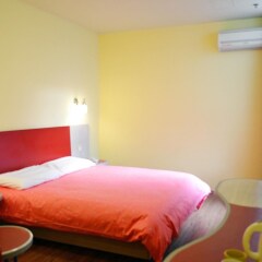 Отель Home Inn Китай, Пекин - отзывы, цены и фото номеров - забронировать отель Home Inn онлайн удобства в номере фото 2