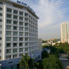 Grand Halong Hotel балкон