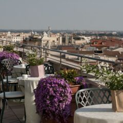Отель Rome Marriott Grand Hotel Flora Италия, Рим - отзывы, цены и фото номеров - забронировать отель Rome Marriott Grand Hotel Flora онлайн балкон