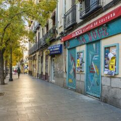 Апартаменты Sweet Inn Apartments Lavapiés Мадрид банкомат