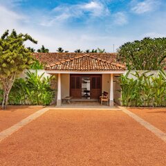Отель Taru Villas - Rock Villa Шри-Ланка, Бентота - отзывы, цены и фото номеров - забронировать отель Taru Villas - Rock Villa онлайн парковка