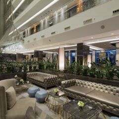 DoubleTree by Hilton Hotel Istanbul - Piyalepasa интерьер отеля фото 3