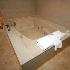 Отель Quality Inn & Suites Los Angeles Airport - LAX спа