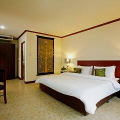 Отель Bamboo Beach Hotel And Spa Таиланд, Пхукет - 4 отзыва об отеле, цены и фото номеров - забронировать отель Bamboo Beach Hotel And Spa онлайн комната для гостей фото 2