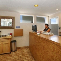 Отель Nob Hill Motor Inn интерьер отеля фото 3