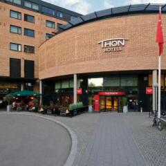 Thon Hotel Ski парковка