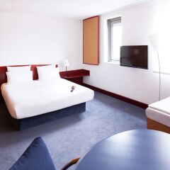 Отель Novotel Suites Hannover комната для гостей