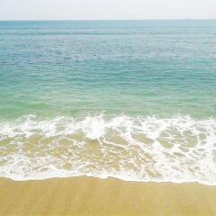 Отель Lanta New Beach Bungalows пляж