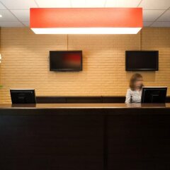 Отель ibis Liège Centre Opéra Бельгия, Льеж - отзывы, цены и фото номеров - забронировать отель ibis Liège Centre Opéra онлайн интерьер отеля фото 2